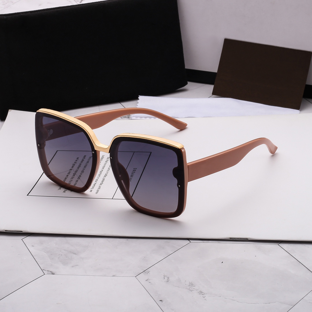 fashion sunglasses design Metal frame Glasse for women men double Clear Lenses Glass pilot Eyewear Transparent color Sun glasses 
fashion sunglasses design Metal frame Glasse for women men double Clear Lenses Glass pilot Eyewear Transparent color Sun glasses