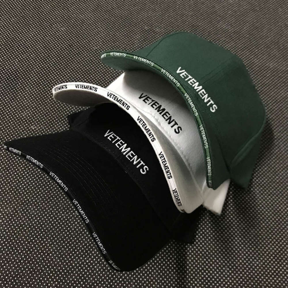 cap Vetements letter embroidery baseball men women Hip hop sports Peaked cap adjustable
cap Vetements letter embroidery baseball men women Hip hop sports Peaked cap adjustable