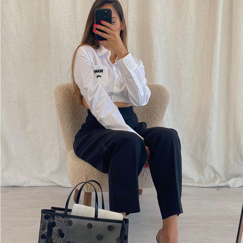 Women Fashion Letters Flocking Elegant Shirts 2022 Lapel Long Sleeve Short Blouse Lady Casual Tops, Blue
Women Fashion Letters Flocking Elegant Shirts 2022 Lapel Long Sleeve Short Blouse Lady Casual Tops, Blue