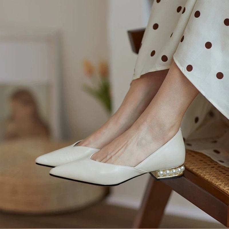 2021 New Women's Pumps Low Heels Pu Leather Fashion Shoes Office Pointed Toe Slip on Woman Sexy Comfortable Pearls Ladies Korq JLJ3, Pink
2021 New Women's Pumps Low Heels Pu Leather Fashion Shoes Office Pointed Toe Slip on Woman Sexy Comfortable Pearls Ladies Korq JLJ3, Pink