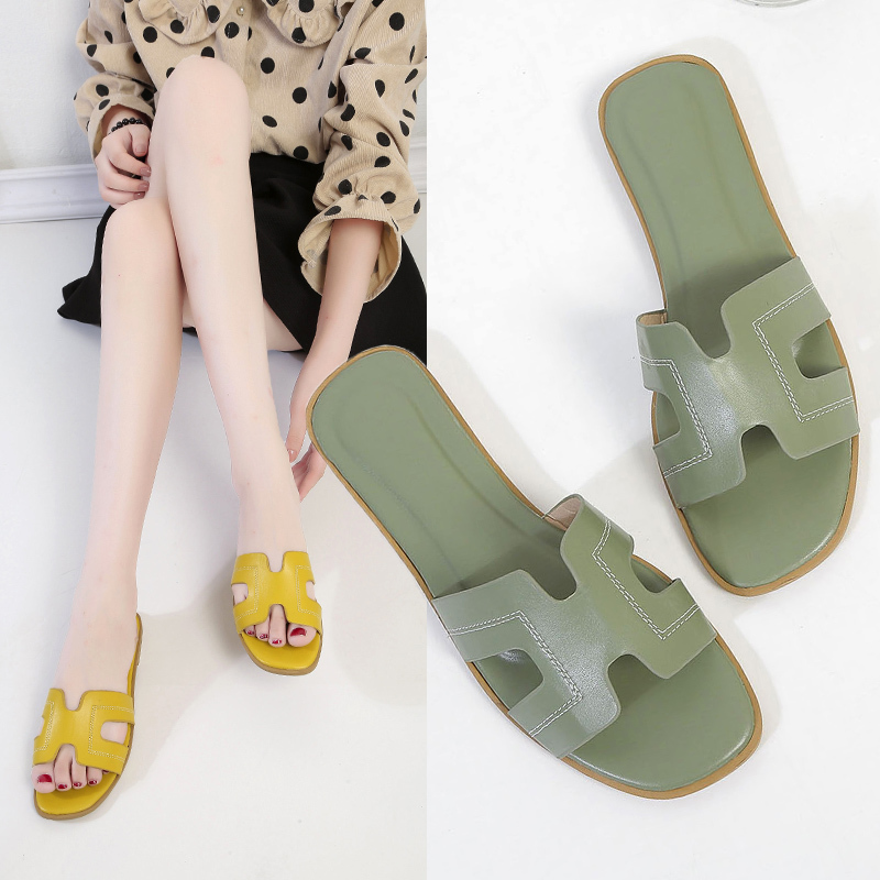 Fashionable Flat and Low Heel Non-slip Slipper: Summer 2021 Women's Comfortable Soft-soled Sandal for Outdoor Women, Sky blue
Fashionable Flat and Low Heel Non-slip Slipper: Summer 2021 Women's Comfortable Soft-soled Sandal for Outdoor Women, Sky blue