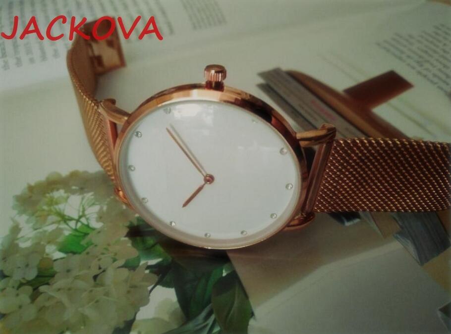 High Quality Quartz Luxury Watches Bling Diamond 32mm 40mm Watches for Men Women Fashion Gold Wristwatches, As pic
High Quality Quartz Luxury Watches Bling Diamond 32mm 40mm Watches for Men Women Fashion Gold Wristwatches, As pic