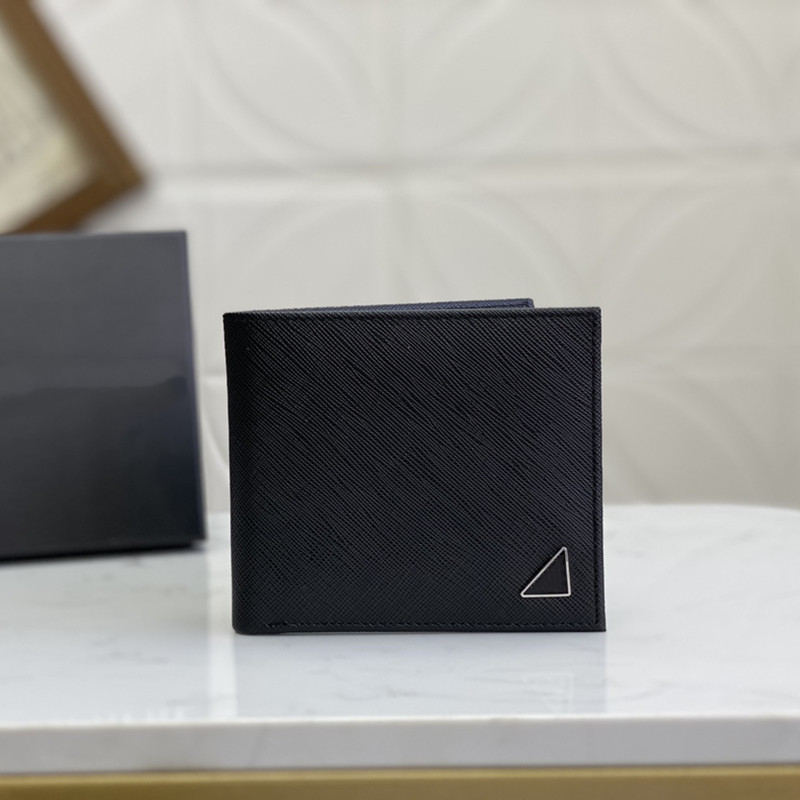 Men's short money clip Sell the latest styles 2M0513 fashion bags Cowhide has excellent texture The thread cloth Authentic development
Men's short money clip Sell the latest styles 2M0513 fashion bags Cowhide has excellent texture The thread cloth Authentic development
