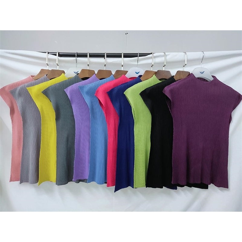 summer pleated aesthetic clothes sleeveless black bst t shirt miyake harajuku kawaii fashion Tops graphic tees women TP2145 210306