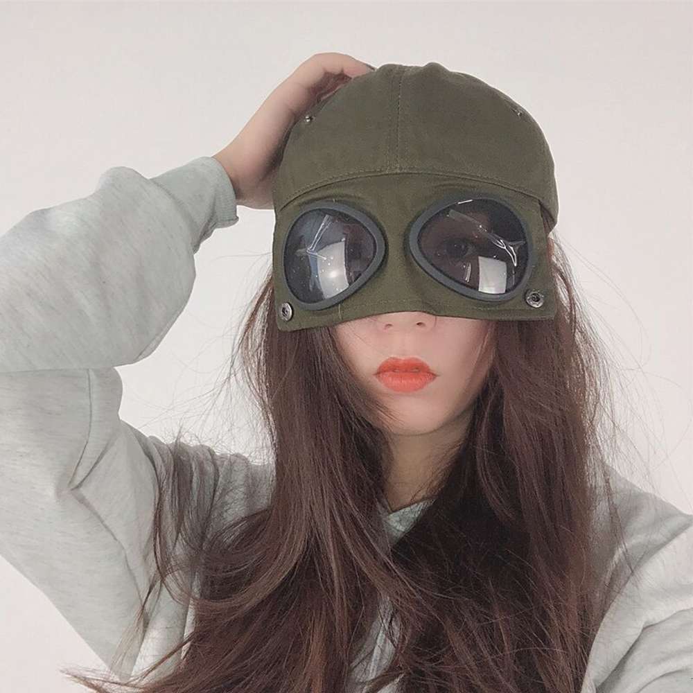 ,snapback Korean Chao brand pilot glasses cap female hip hop ins Black Baseball Cap men's street duck tongue hat, Blue;gray 
,snapback Korean Chao brand pilot glasses cap female hip hop ins Black Baseball Cap men's street duck tongue hat, Blue;gray