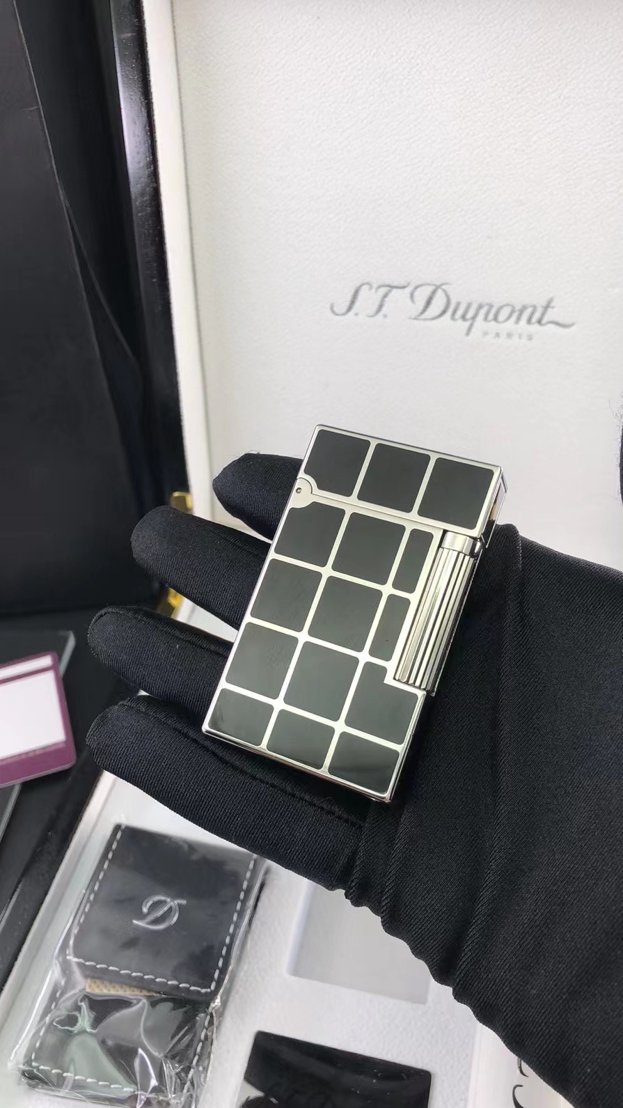 ST lighter Bright Sound Gift with Adapter luxury men accessories gold color Triangle 091303
ST lighter Bright Sound Gift with Adapter luxury men accessories gold color Triangle 091303