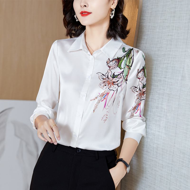 Korean silk women shirts woman satin blouses tops Women long sleeve shirts woman satin Silk shirt blusas mujer de moda XXL 210225