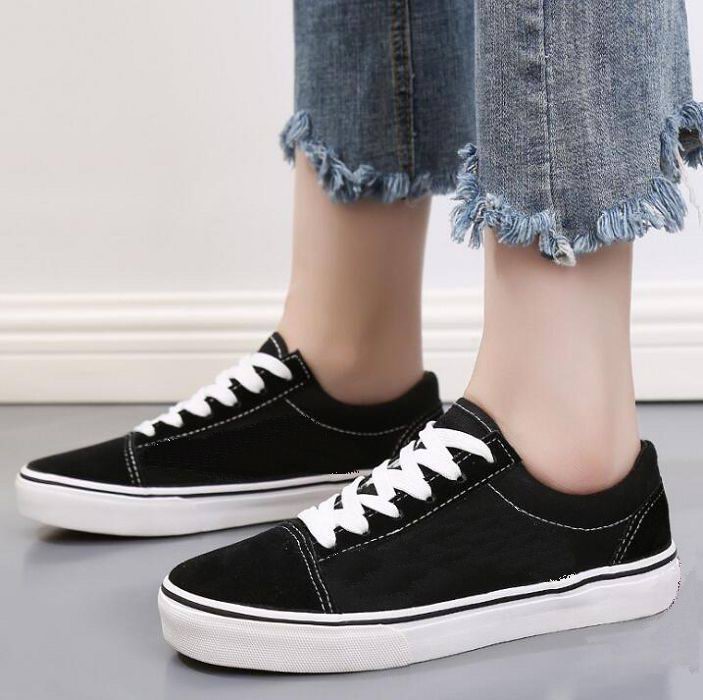 free SHIPPING 2021 Classics Canvas Men Women Casual Shoes Classic Black White Skateboard Shoes 99
free SHIPPING 2021 Classics Canvas Men Women Casual Shoes Classic Black White Skateboard Shoes 99