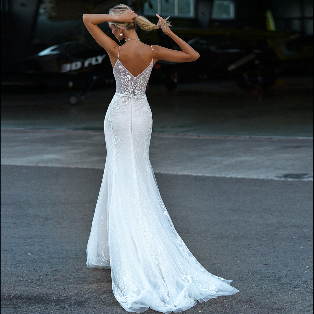 Wedding Dresses long sleeve Mermaid V Neck Button Appliqued Spaghetti Straps Beading Sexy Elegant Long Backless Illusion 2022 Bridal Gowns