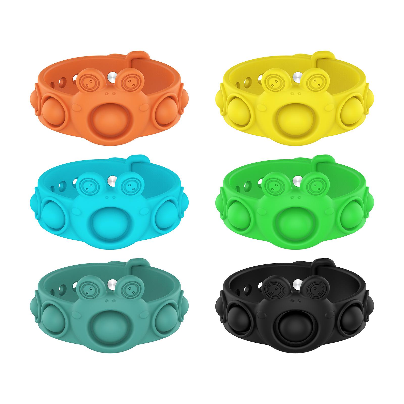 DHL ship Fidget fun stress relieving toy at work by turning on the flip key ring jigsaw pressing finger foam band silicone bracelet toys
DHL ship Fidget fun stress relieving toy at work by turning on the flip key ring jigsaw pressing finger foam band silicone bracelet toys
