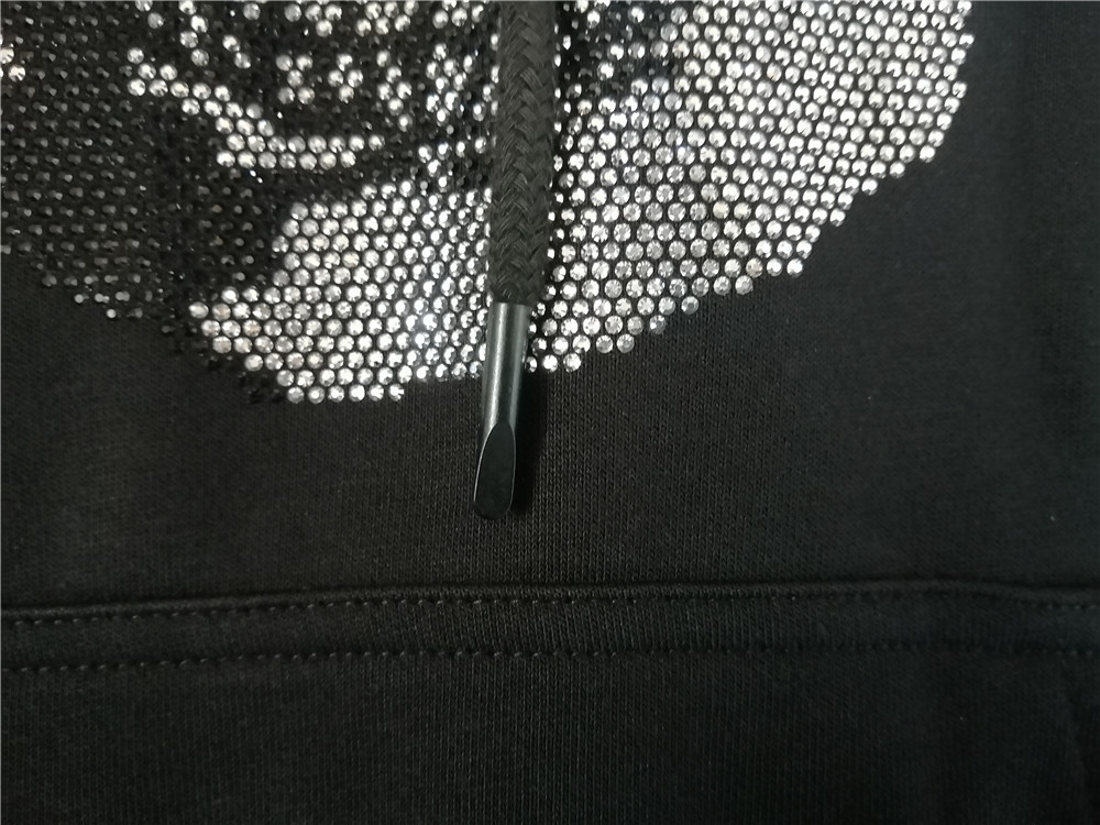 New Arrival Skulls Shining Crystals Diamond Hoodies Long Sleeve Casual Men Cotton Pullovers Autumn Winter Tops 201020