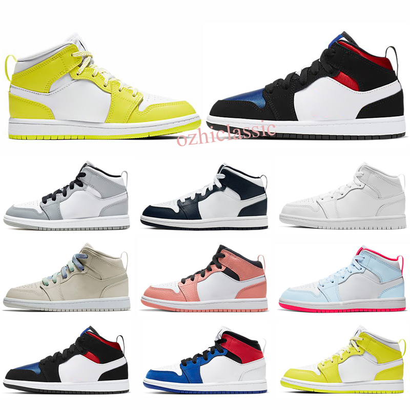 Kids shoes 1s top Obsidian UNC Fearless First Class Flight PHANTOM TURBO red 1 Backboard sport sneakers trainer 26-35, Black
Kids shoes 1s top Obsidian UNC Fearless First Class Flight PHANTOM TURBO red 1 Backboard sport sneakers trainer 26-35, Black