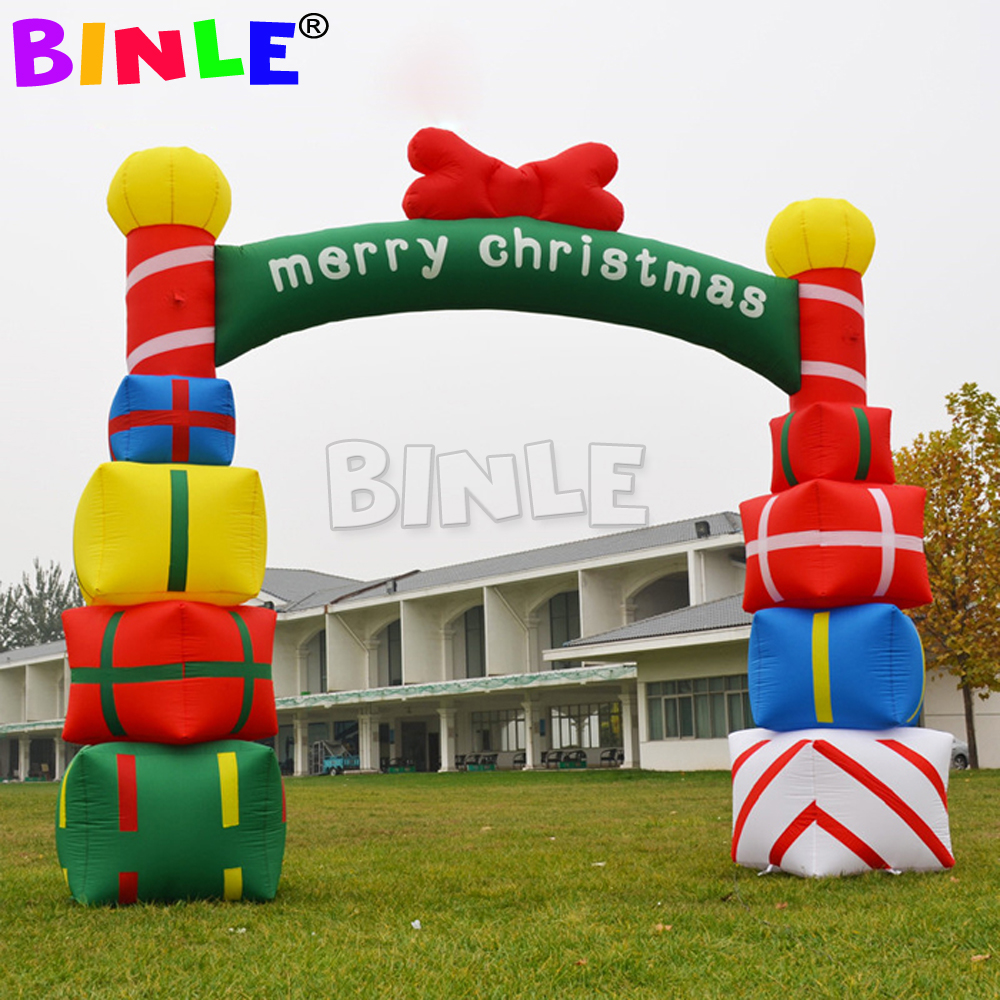 Castle Styled Giant Inflatable Christmas Arch With Pump Gift Box Easy Installing Event Archway For Outdoor Lawn Decoration