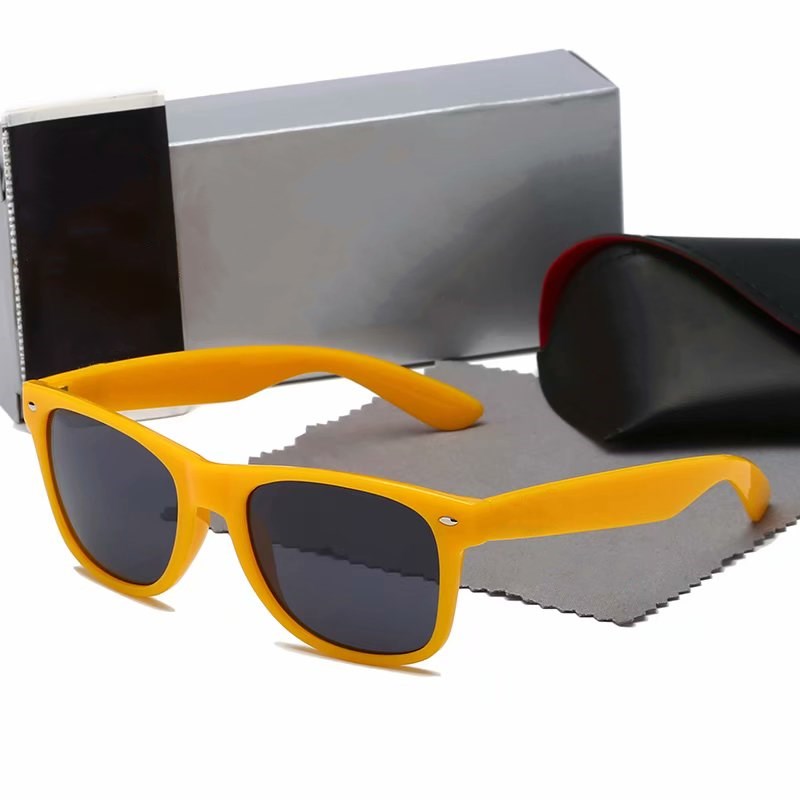 2021 Luxury new Brand Polarized Sunglasses Men Women Pilot Sunglasses UV400 Eyewear Glasses Metal Frame Polaroid Lens 2140
2021 Luxury new Brand Polarized Sunglasses Men Women Pilot Sunglasses UV400 Eyewear Glasses Metal Frame Polaroid Lens 2140