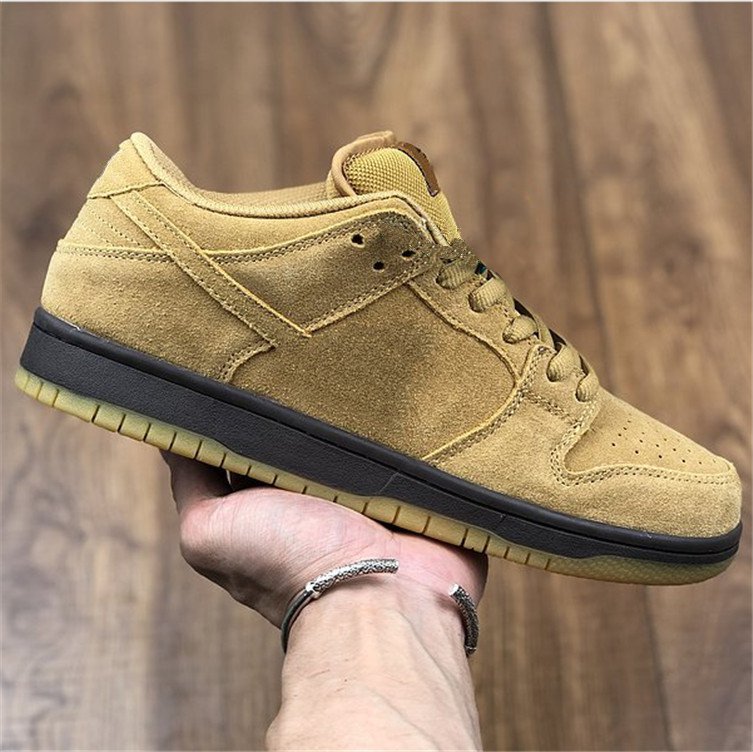 Wheat Mocha Low Pro trainer sneaker SJX Brown sport shoe Skate Board One 1 Classic man casual shoes, 01
Wheat Mocha Low Pro trainer sneaker SJX Brown sport shoe Skate Board One 1 Classic man casual shoes, 01