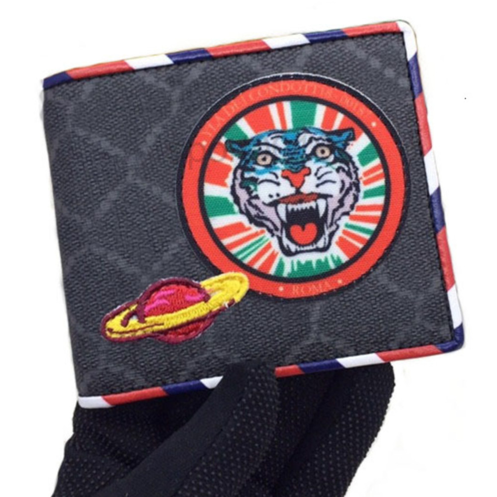 Short wallet classic fashion trend leisure business horizontal wallet personality soft leather wallet 11 * 9 * 2cm G001, Red;black
Short wallet classic fashion trend leisure business horizontal wallet personality soft leather wallet 11 * 9 * 2cm G001, Red;black
