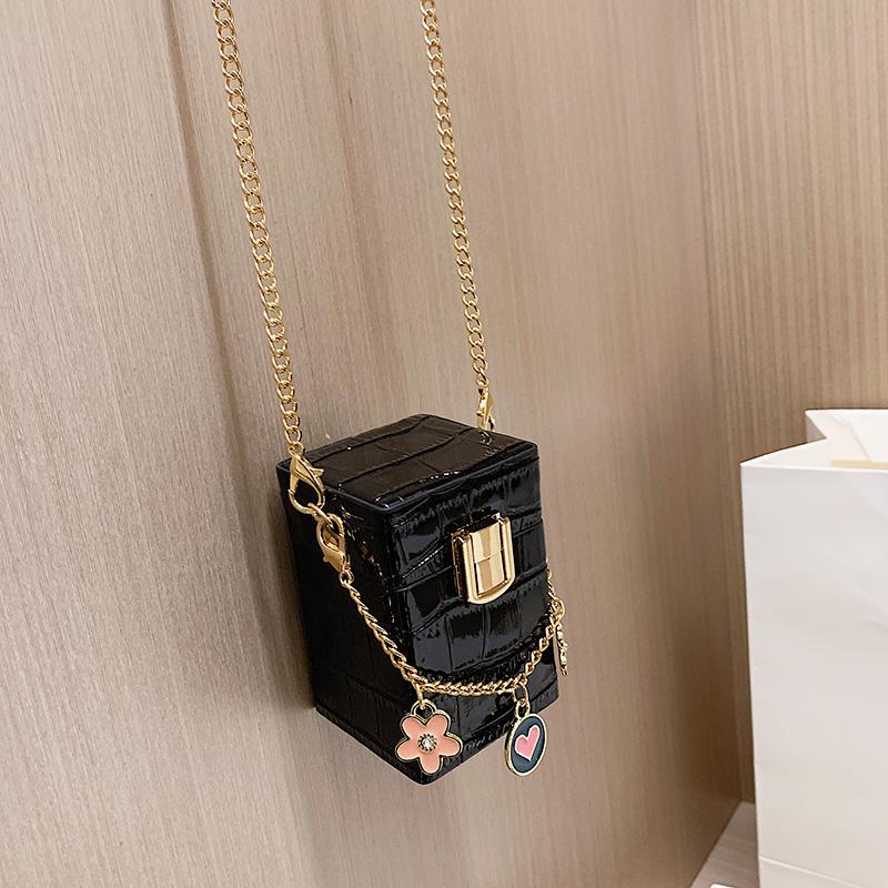 Stone pattern Mini Box bag 2021 New High-quality PU Leather Women's Designer Handbag Chain Shoulder Messenger Bag Lipstick, Black
Stone pattern Mini Box bag 2021 New High-quality PU Leather Women's Designer Handbag Chain Shoulder Messenger Bag Lipstick, Black