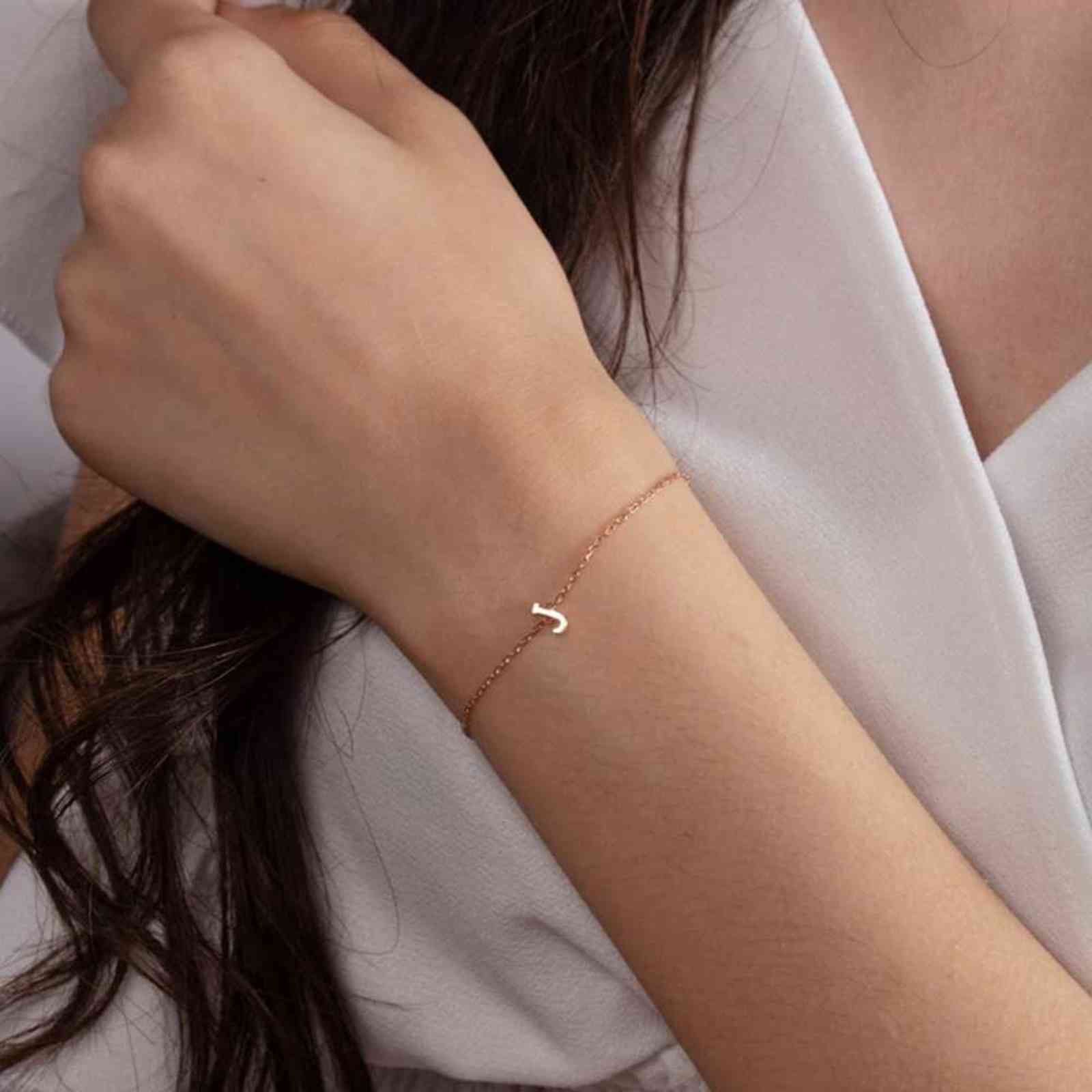 Noelia Personlized Custom Name Bracelet for Women 18k Gold Initial Letters Pendant Stainless Steel Letter Jewelry Gifts
Noelia Personlized Custom Name Bracelet for Women 18k Gold Initial Letters Pendant Stainless Steel Letter Jewelry Gifts