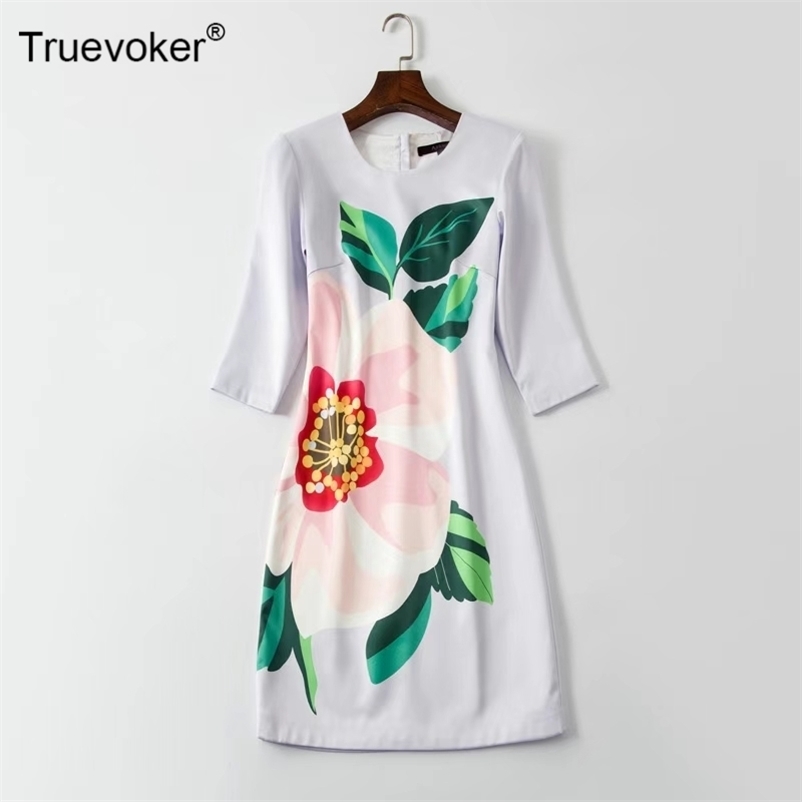 Truevoker European High Street Satins Prom Dres Half Sleeve Big Floral Print Plus Size XXL Pencil Robe Femme Ete 210602, Sky blue
Truevoker European High Street Satins Prom Dres Half Sleeve Big Floral Print Plus Size XXL Pencil Robe Femme Ete 210602, Sky blue