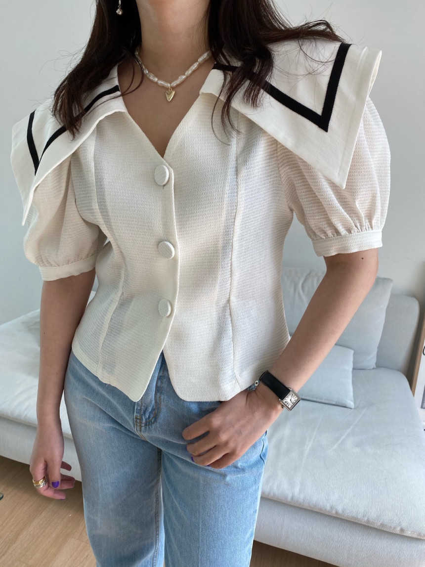 Korejpaa Women Shirt Summer Korean Chic Retro Navy Collar Trim Contrast Color Three Button Slim Short Puff Sleeve Blouses 210526