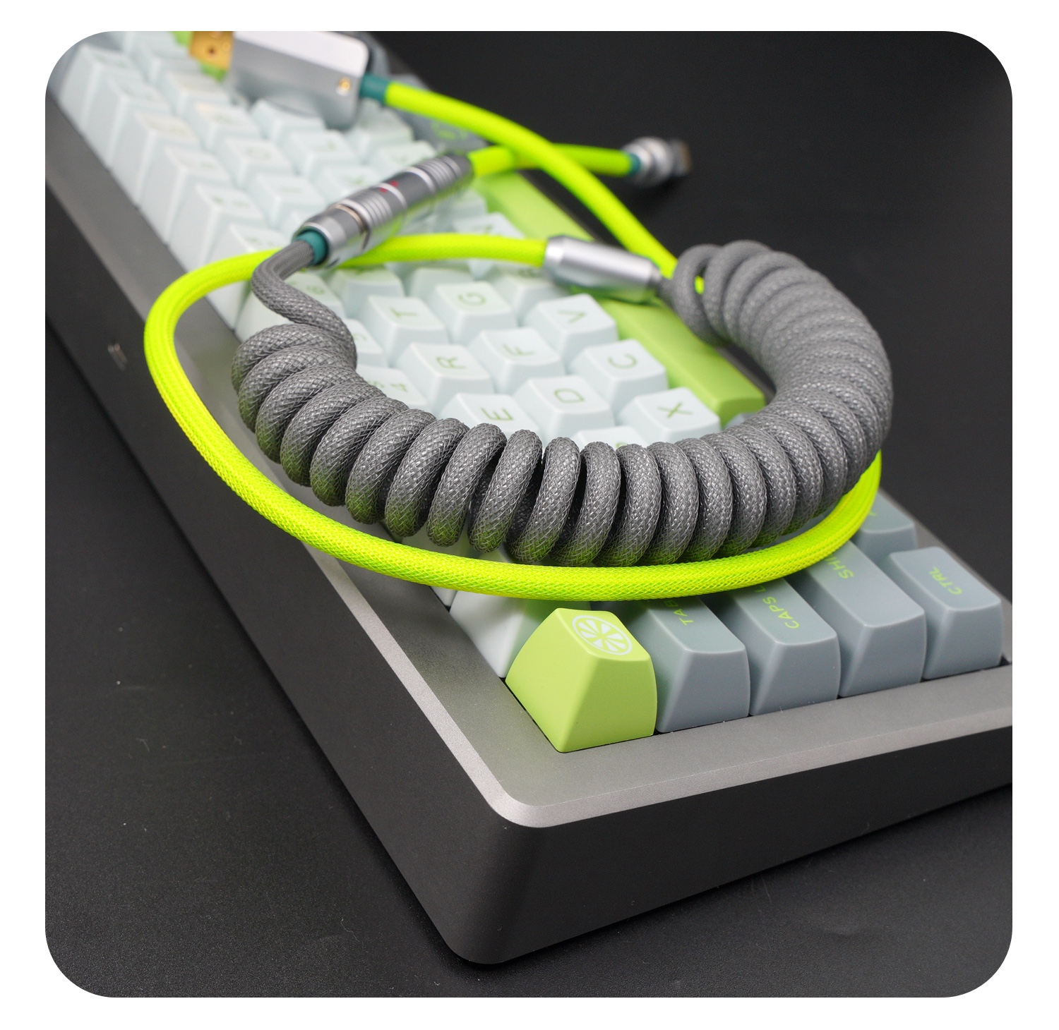 GeekCable Handmade Customized Mechanical Keyboard Data Cable For GMK Theme SP Keycap Line Lime Colorway