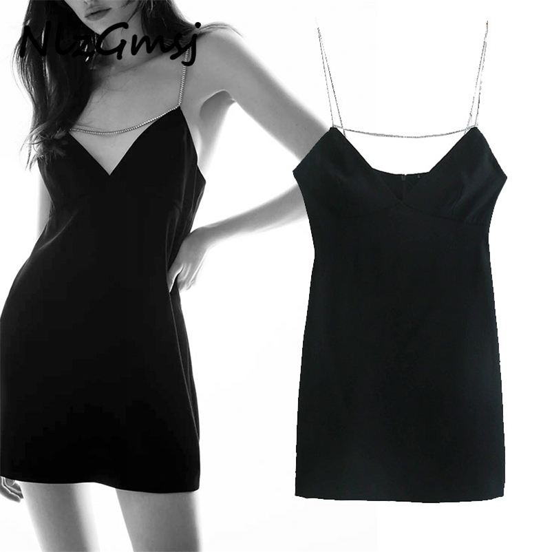 Dres Diamonds Sling Mini Slip Woman Casual Summer Sexy V-Neck Pencil Sundress Short es 210628, As picture
Dres Diamonds Sling Mini Slip Woman Casual Summer Sexy V-Neck Pencil Sundress Short es 210628, As picture