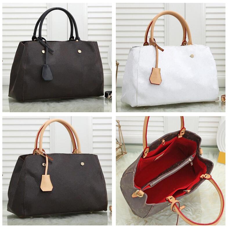 Classic Shoulder crossbody bag Casual Tote lady Genuine Leather purse high quality women handbags temperament portable versatile 118
Classic Shoulder crossbody bag Casual Tote lady Genuine Leather purse high quality women handbags temperament portable versatile 118