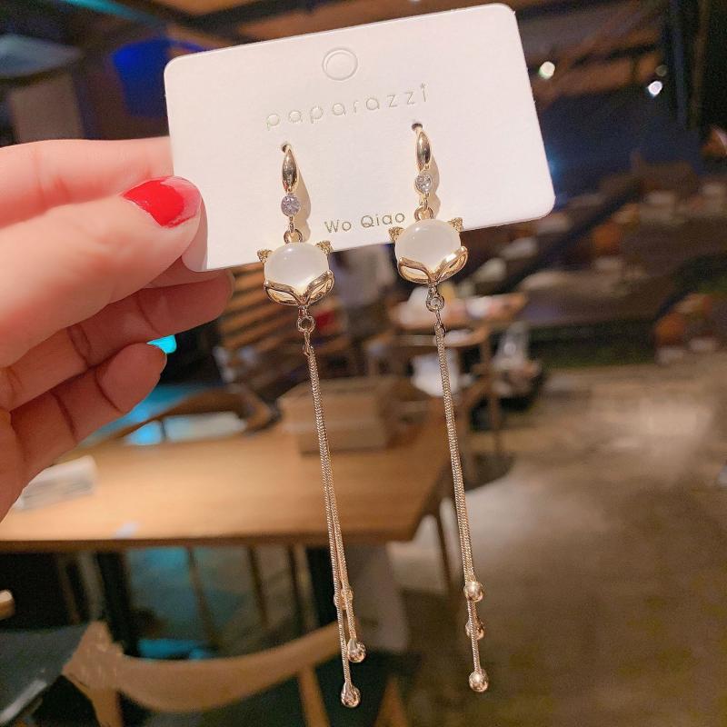 Dangle & Chandelier RUIYI Tassel Earrings Feminine Simple East Gate Of South Korea Long Face Show Thin Net Red Ear Jewelry(E0621)
Dangle & Chandelier RUIYI Tassel Earrings Feminine Simple East Gate Of South Korea Long Face Show Thin Net Red Ear Jewelry(E0621)
