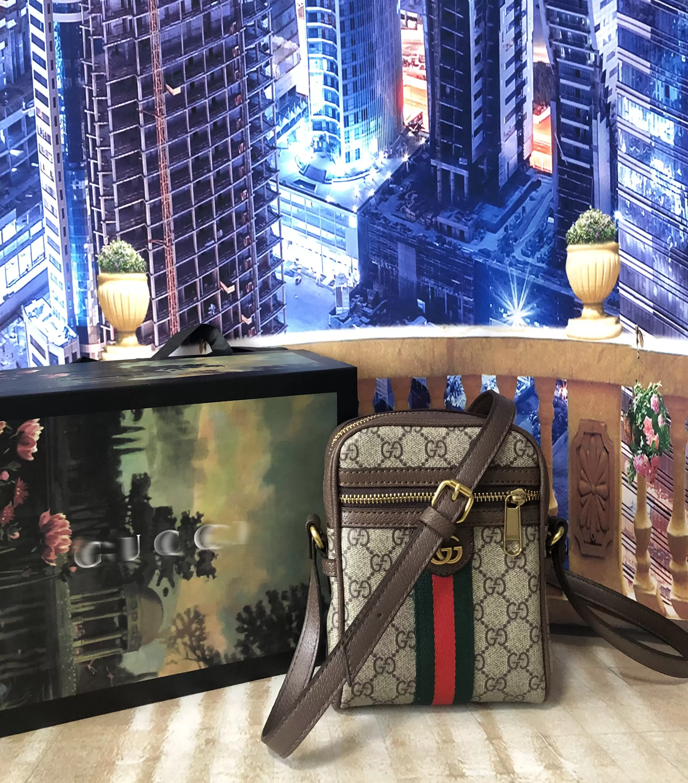 GGLVLouis
VittonYSL
VUTTON Crossbody Bag Women Shoulder Bags Luxury Mobile phone Messenger Bags Top Men Designer, Red;black
GGLVLouis
VittonYSL
VUTTON Crossbody Bag Women Shoulder Bags Luxury Mobile phone Messenger Bags Top Men Designer, Red;black