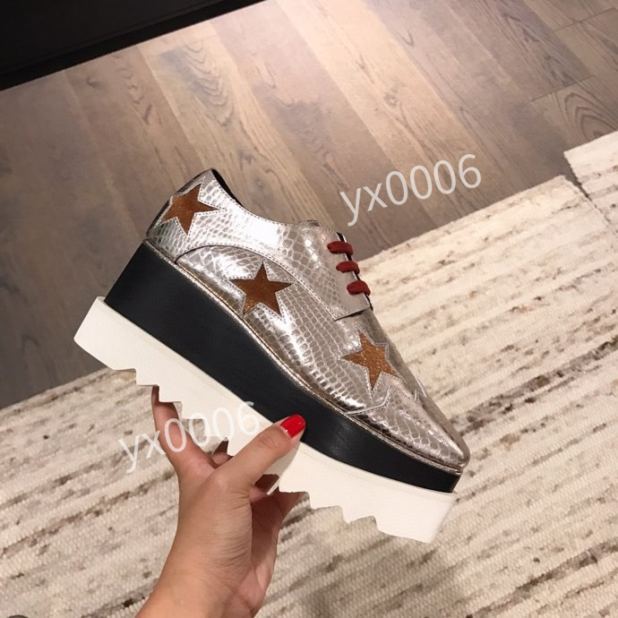 Quality Designer Stripe Shoes Fashion 35-40 Dirty Leather Lace-up Tennis Shoe Fabric Low Top Canvas Sports Casual Men Women Screener jx210202, Choose the color
Quality Designer Stripe Shoes Fashion 35-40 Dirty Leather Lace-up Tennis Shoe Fabric Low Top Canvas Sports Casual Men Women Screener jx210202, Choose the color