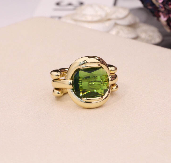 Top quality punk band ring with green crystal and charm style for women wedding jewelry gift PS4780
Top quality punk band ring with green crystal and charm style for women wedding jewelry gift PS4780