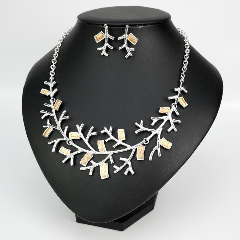 Earrings & Necklace Luxury Silver Plated Earring Statement Boho Bridal Jewelry Sets For Wedding Party Bride Women's Costume Accessories
Earrings & Necklace Luxury Silver Plated Earring Statement Boho Bridal Jewelry Sets For Wedding Party Bride Women's Costume Accessories