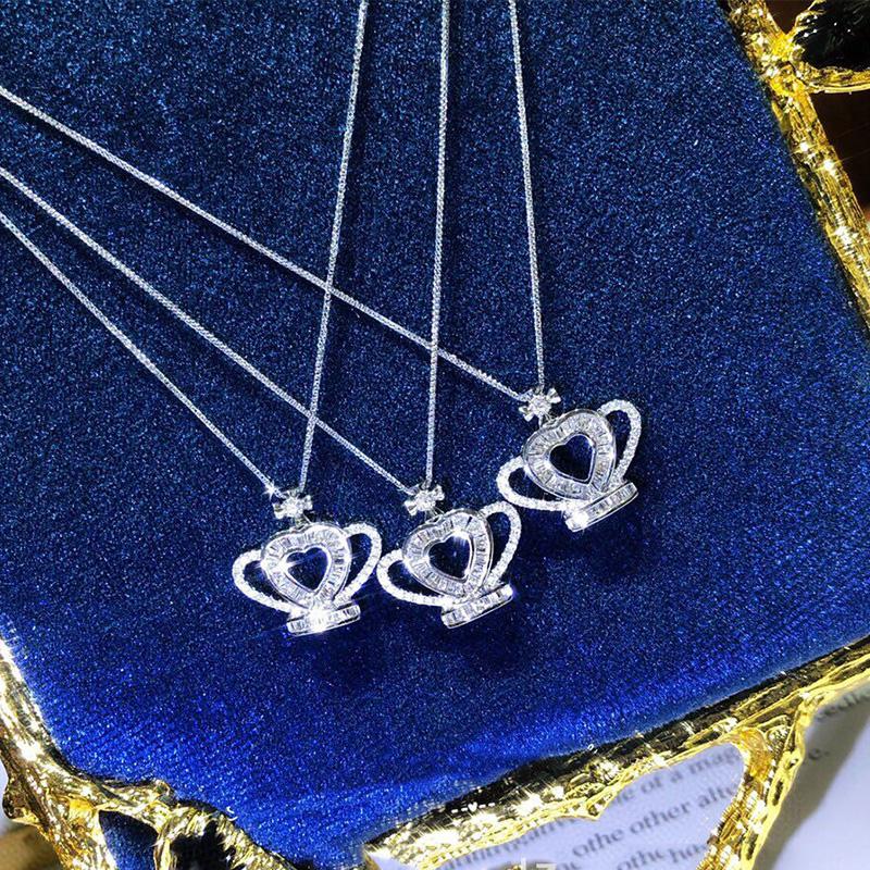 Pendant Necklaces Huitan Luxury Cubic Zirconia Crown Necklace Women Delicate Stylish Bridal Wedding Fancy Gift Fashion Jewelry
Pendant Necklaces Huitan Luxury Cubic Zirconia Crown Necklace Women Delicate Stylish Bridal Wedding Fancy Gift Fashion Jewelry