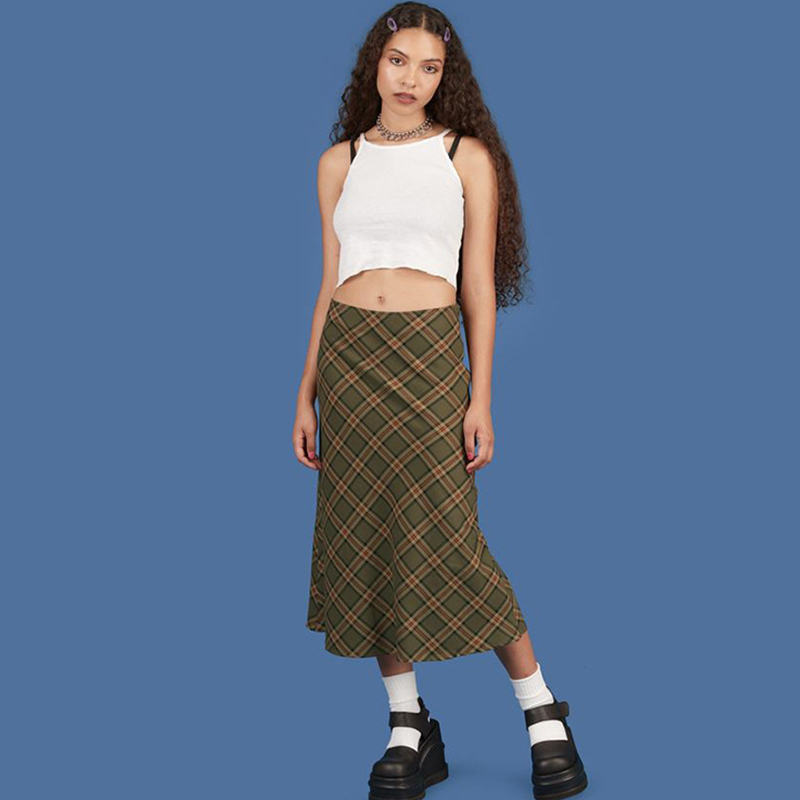 Vintage High Waist midi Skirts Women Streetwear Cotton Long Skirts Chic Vintage Style Ladies Summer Plaid skirts 210309
