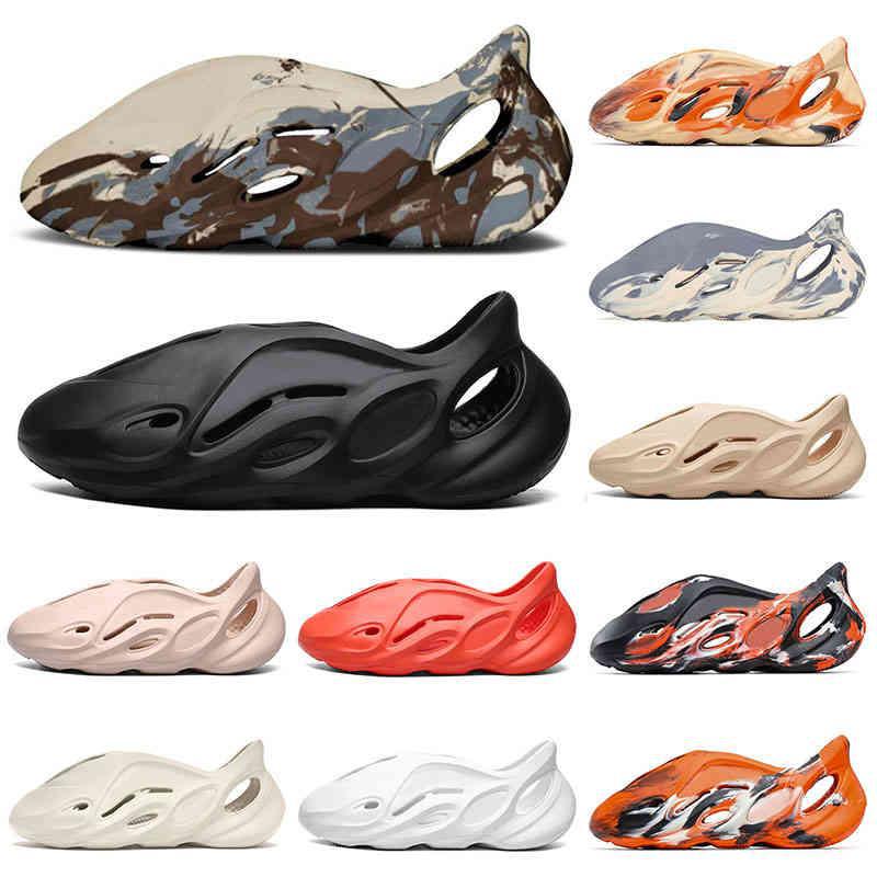 Yeeyzs Kanyes Slide Foam Runner Luxurys Designers Slippers Men Slides Desert Sand Enflame Orange Trainers Women Sports Kids Shoes Platfor ao, Black
Yeeyzs Kanyes Slide Foam Runner Luxurys Designers Slippers Men Slides Desert Sand Enflame Orange Trainers Women Sports Kids Shoes Platfor ao, Black