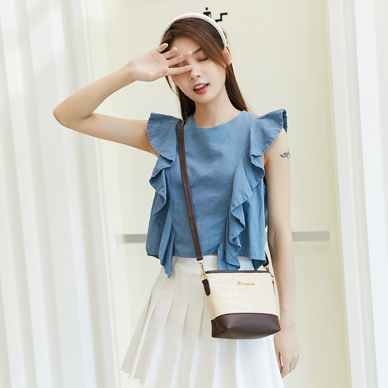 Evening Bags Small Bag Female 2021 Trendy Fashion All-match Bucket Hit Color Single Shoulder Messenger Handmade, Blac t1376ad
Evening Bags Small Bag Female 2021 Trendy Fashion All-match Bucket Hit Color Single Shoulder Messenger Handmade, Blac t1376ad
