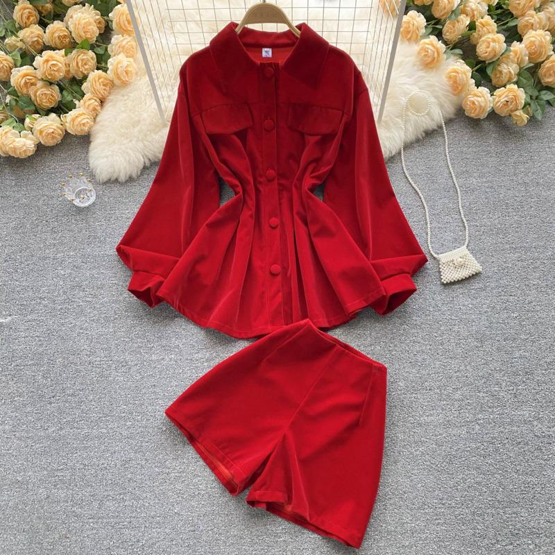 Women's Tracksuits Autumn Winter Vintage Velvet Red Two Piece Set Women Lantern Sleeve Shirt Blouse + Shorts Suits Fashion 2 Pants Sets, Gray
Women's Tracksuits Autumn Winter Vintage Velvet Red Two Piece Set Women Lantern Sleeve Shirt Blouse + Shorts Suits Fashion 2 Pants Sets, Gray