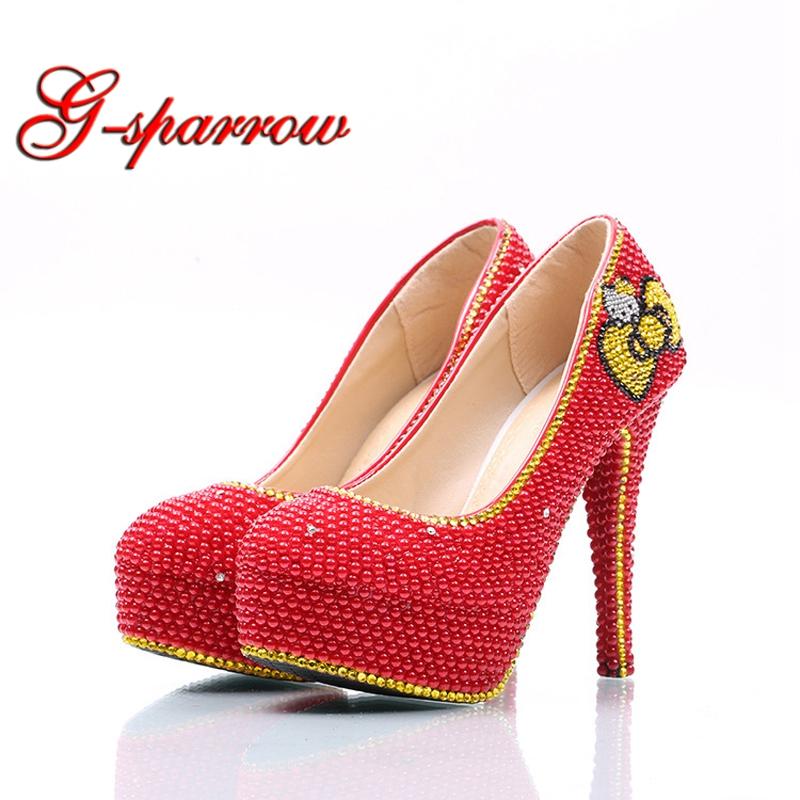 Red Pearl Wedding Shoes with Gold Rhinestone Bridal Dress Shoes Wedding Party High Heels Banquet Prom Pumps, Red 8cm heels 
Red Pearl Wedding Shoes with Gold Rhinestone Bridal Dress Shoes Wedding Party High Heels Banquet Prom Pumps, Red 8cm heels