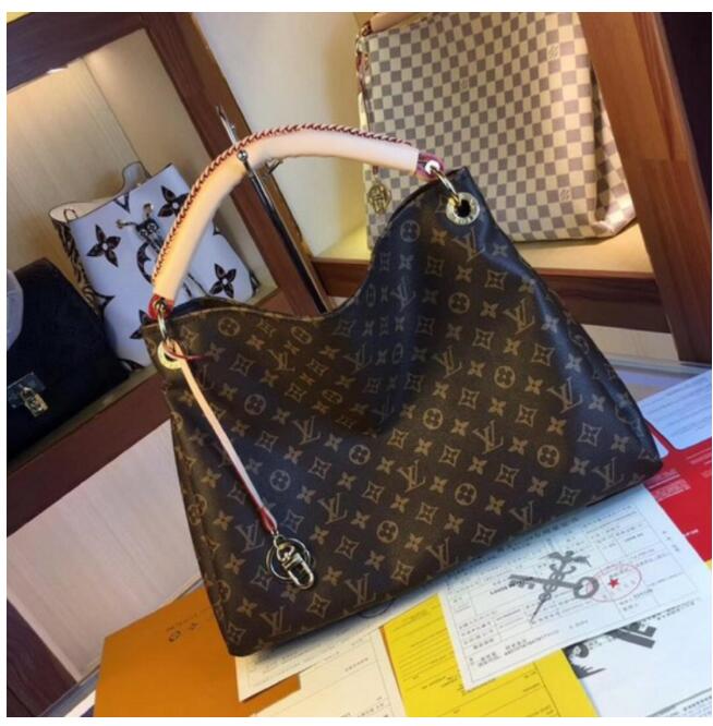 2021 GGLVLouis
VittonYSL
VUTTON Hard woven bag for women classic shoulder bags clutch handbag luxury crossbody package evening bages, Customize
2021 GGLVLouis
VittonYSL
VUTTON Hard woven bag for women classic shoulder bags clutch handbag luxury crossbody package evening bages, Customize