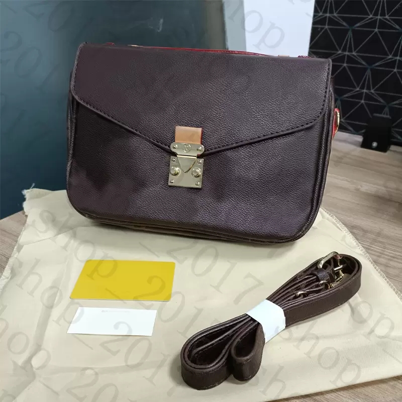 WF Men messenger Briefcases bag oxidizing leather elegant Luxury Design shoulder bags crossbody tote shopping purse clutches all match cover closure M40780, Additional shipping
WF Men messenger Briefcases bag oxidizing leather elegant Luxury Design shoulder bags crossbody tote shopping purse clutches all match cover closure M40780, Additional shipping