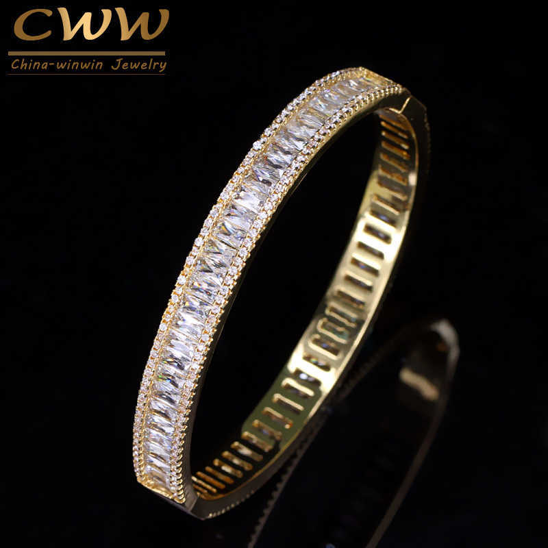 Cwwzircons Super Luxury Women Jewelry Famous Brand Light Yellow Gold Color Fashion Cz Round Bangle for Ladies Bg007 Q0720
Cwwzircons Super Luxury Women Jewelry Famous Brand Light Yellow Gold Color Fashion Cz Round Bangle for Ladies Bg007 Q0720