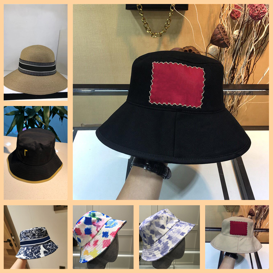 Luxurys Bucket Hat designers men's women's outdoor sun hats leisure fashion high quality straw cap Light and convenient 4 colors good nice, Box
Luxurys Bucket Hat designers men's women's outdoor sun hats leisure fashion high quality straw cap Light and convenient 4 colors good nice, Box