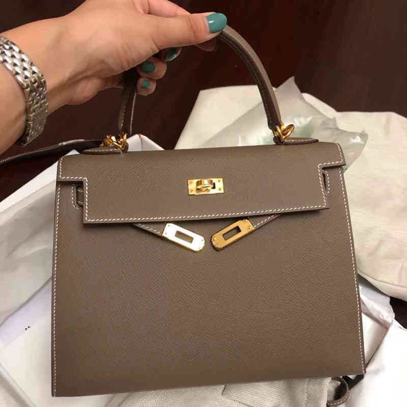 Designer Handbags 2022 Leather Kelyss Women's Cowhide Palm Lock Leisure One Shoulder Handbag Fashion
Designer Handbags 2022 Leather Kelyss Women's Cowhide Palm Lock Leisure One Shoulder Handbag Fashion