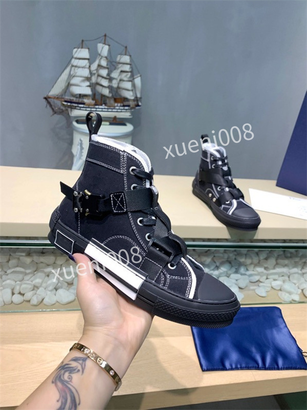 2022 Designer Hand-Painted Men Shoes Women 35-41 Sneakers Platform Leather Luminous Cartoon Trainer Shimmer Lace-Up Brand Walking Running rx211112, Choose the color
2022 Designer Hand-Painted Men Shoes Women 35-41 Sneakers Platform Leather Luminous Cartoon Trainer Shimmer Lace-Up Brand Walking Running rx211112, Choose the color