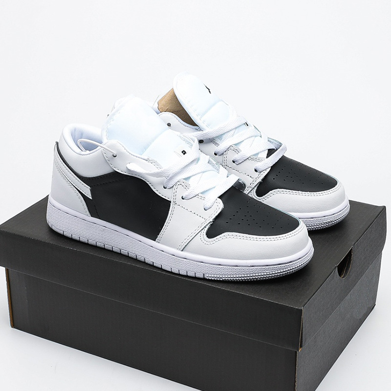 Top Quality Mens Casual Shoes skateboard shoe limited edition Black and white panda Women Men Trainer Platform designer Trainers Sneaker With Original box, #1
Top Quality Mens Casual Shoes skateboard shoe limited edition Black and white panda Women Men Trainer Platform designer Trainers Sneaker With Original box, #1