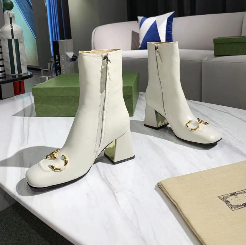 Designer winter new cowboy boot leisure luxury motocycle Bottes doc martens interlocking booties bottillons men's and women's boots, Black
Designer winter new cowboy boot leisure luxury motocycle Bottes doc martens interlocking booties bottillons men's and women's boots, Black