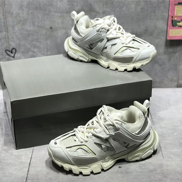 3 Triple S Casual Shoes Mens Women Increase Vintage Dad Shoe Thick Bottom Sneakers Black White Grey Reflective Outdoor Flat Increasing Trainers With Box, 22
3 Triple S Casual Shoes Mens Women Increase Vintage Dad Shoe Thick Bottom Sneakers Black White Grey Reflective Outdoor Flat Increasing Trainers With Box, 22