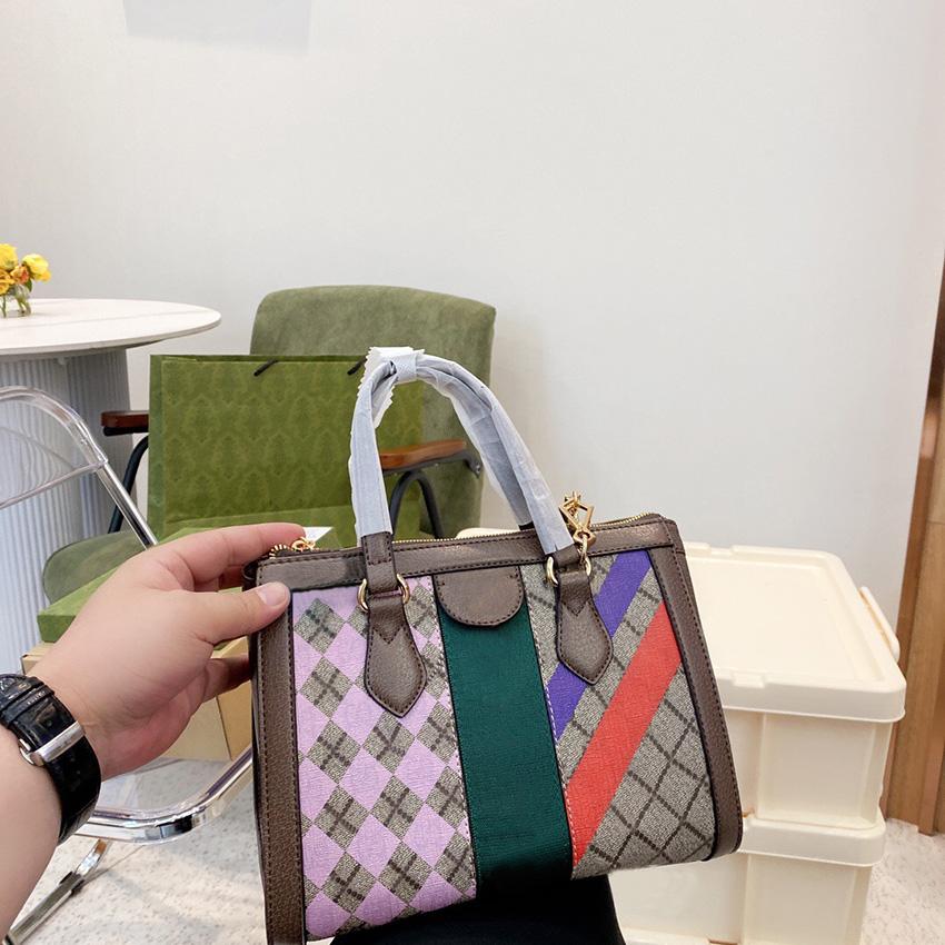 Designer High Quality Shoulder Bags tote Genuine Leather Women Crossbody Bags handbags Wallet Handbag totes Purses caviar fashion, Brown
Designer High Quality Shoulder Bags tote Genuine Leather Women Crossbody Bags handbags Wallet Handbag totes Purses caviar fashion, Brown