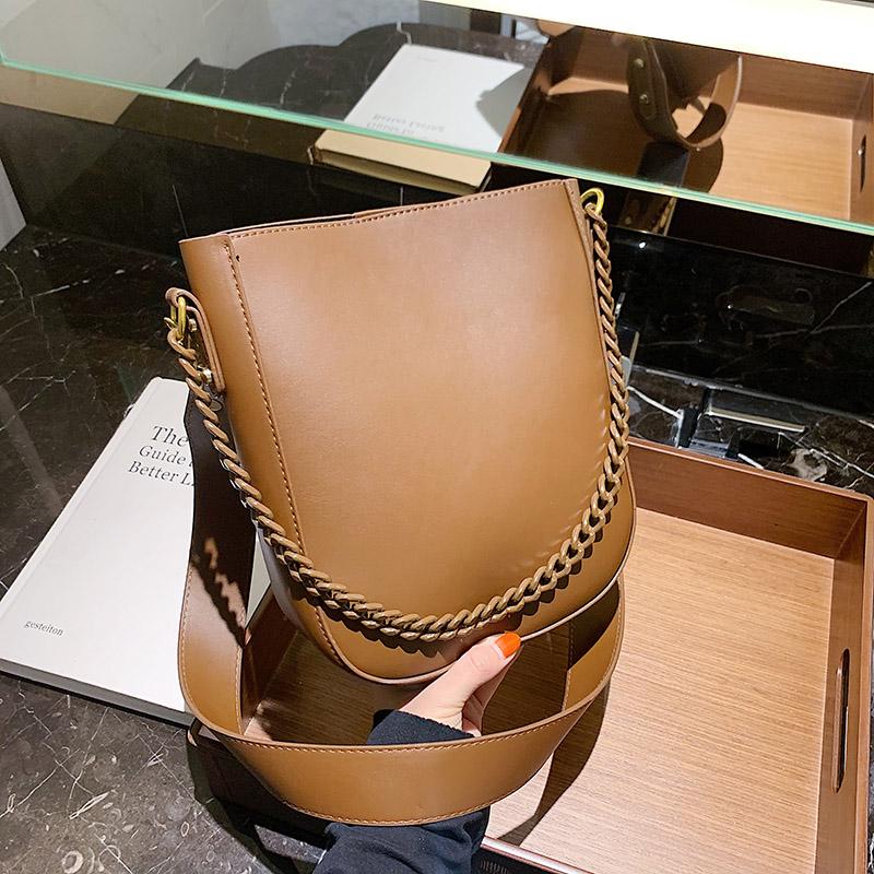 New Chain Bucket Bags for Girls Sac A Main Women Pu Leather Handbags High Quality Vintage Simple Style Messenger Bags Female, Beige
New Chain Bucket Bags for Girls Sac A Main Women Pu Leather Handbags High Quality Vintage Simple Style Messenger Bags Female, Beige