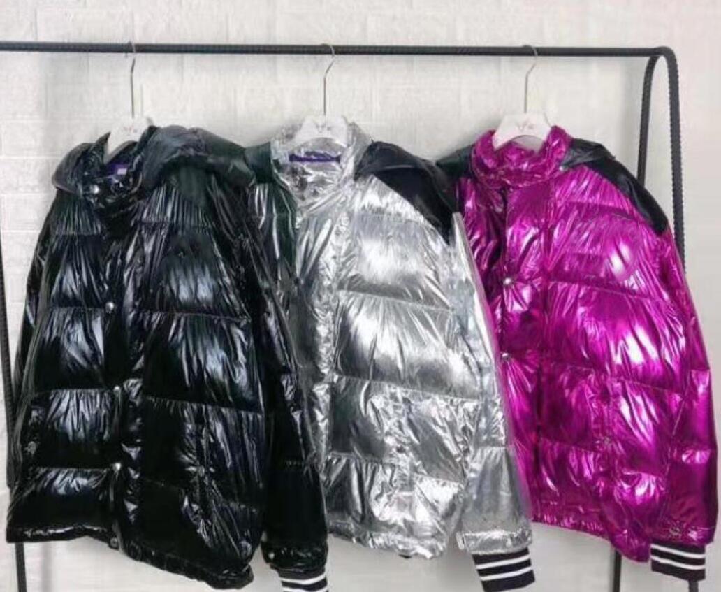 Classic Mens Designer Jacket Coat Winter Men Women Down Jackets with Letters Big Patterns Fashion Windbreaker Outwear Parkas 3 Colors Option, Extra bag
Classic Mens Designer Jacket Coat Winter Men Women Down Jackets with Letters Big Patterns Fashion Windbreaker Outwear Parkas 3 Colors Option, Extra bag